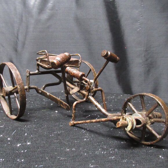 Metal and Wood Push Pedal Tricycle Toy - Picture 4 of 9